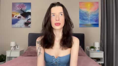 Bloom  online show from January 30, 5:17 pm