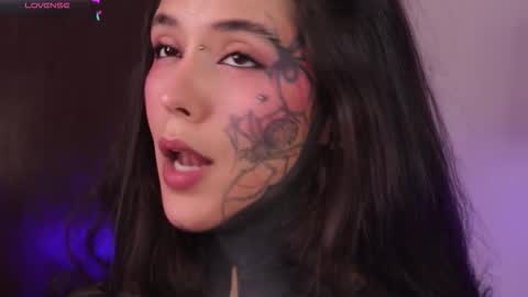 Snapshot of fairyflexxx chatting on November 6, 9:05 pm Fairy online show from November 6, 9:05 pm