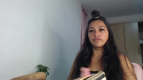 Snapshot of fairylatin chatting on January 4, 7:55 am fairylatin online show from January 4, 7:55 am