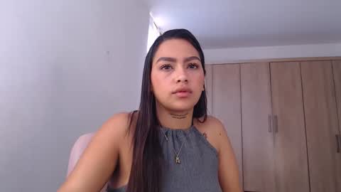 Snapshot of fairylatin chatting on February 23, 8:11 pm fairylatin online show from February 23, 8:11 pm