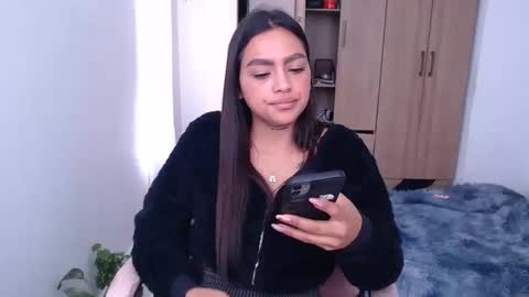 Snapshot of fairylatin chatting on March 5, 5:50 pm fairylatin online show from March 5, 5:50 pm