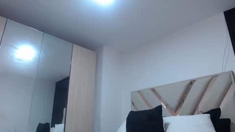 fairylatin online show from October 20, 1:50 am