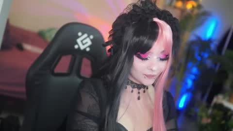 faith_chan online show from September 26, 4:16 am