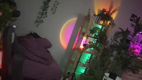 faith_chan online show from November 9, 12:53 am