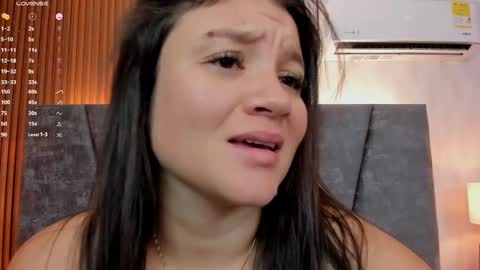 Snapshot of falaksweet_ chatting on February 25, 12:03 pm Leila.... online show from February 25, 12:03 pm