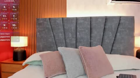 Snapshot of falaksweet_ chatting on September 23, 12:30 pm Leila.... online show from September 23, 12:30 pm