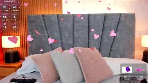 Snapshot of falaksweet_ chatting on November 1, 12:51 pm Leila.... online show from November 1, 12:51 pm