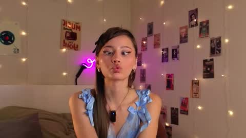 Snapshot of falinecrosthwaite chatting on September 12, 7:36 pm Kaori online show from September 12, 7:36 pm