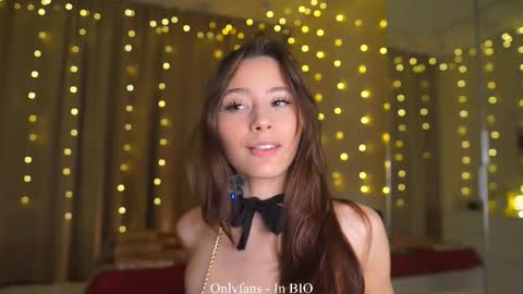 Kaori online show from December 21, 7:10 pm