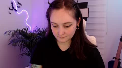 OF fallenag 1 online show from April 15, 3:13 am