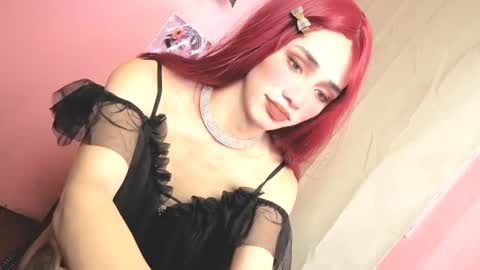 Snapshot of familystroke_twinny8 chatting on December 13, 6:53 am Alexandra x Alexandro online show from December 13, 6:53 am