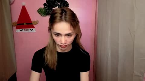 Snapshot of familystroke_twinny8 chatting on December 14, 8:13 am Alexandra x Alexandro online show from December 14, 8:13 am