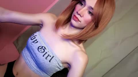 Snapshot of familystroke_twinny8 chatting on February 12, 1:41 am Alexandra x Alexandro online show from February 12, 1:41 am