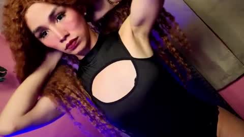 Snapshot of familystroke_twinny8 chatting on February 21, 5:42 pm Alexandra x Alexandro online show from February 21, 5:42 pm