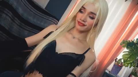 Snapshot of familystroke_twinny8 chatting on September 26, 1:09 am Alexandra x Alexandro online show from September 26, 1:09 am