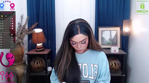 Snapshot of fantacyoflove chatting on December 11, 8:04 am YASI online show from December 11, 8:04 am