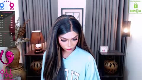 Snapshot of fantacyoflove chatting on January 14, 1:26 am YASI online show from January 14, 1:26 am