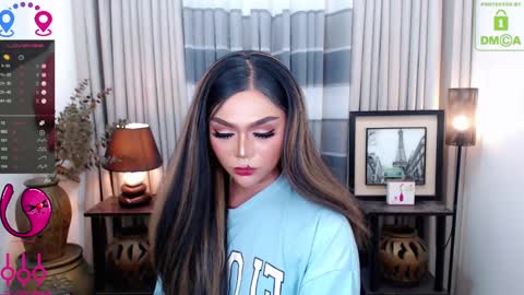 Snapshot of fantacyoflove chatting on February 11, 9:42 am YASI online show from February 11, 9:42 am