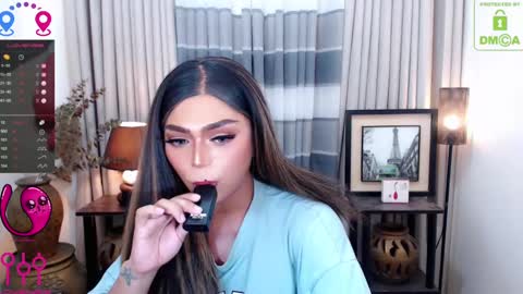 Snapshot of fantacyoflove chatting on February 17, 9:08 pm YASI online show from February 17, 9:08 pm