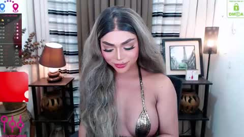 Snapshot of fantacyoflove chatting on December 19, 7:54 pm YASI online show from December 19, 7:54 pm