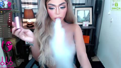 YASI online show from April 5, 9:34 pm