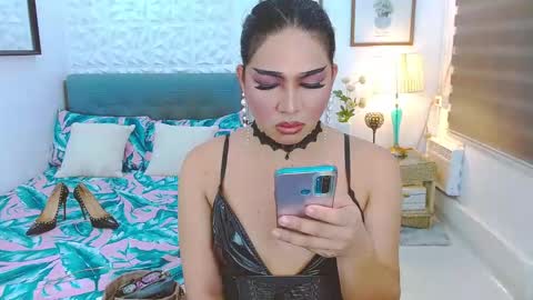 Snapshot of fantasticock4ux chatting on September 13, 9:03 pm YOUR DOMINA KRISTINE online show from September 13, 9:03 pm