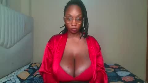 Snapshot of fantasymelons1 chatting on April 28, 1:16 pm Fantasy melons online show from April 28, 1:16 pm