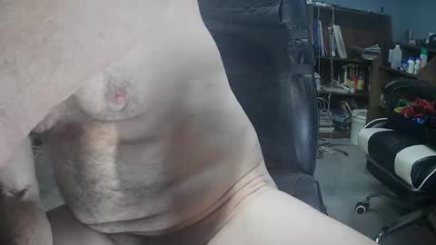 Snapshot of fantasyresort chatting on February 28, 4:57 am fantasyresort online show from February 28, 4:57 am