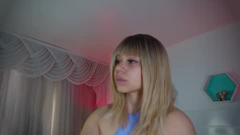 Farah online show from November 4, 12:04 pm