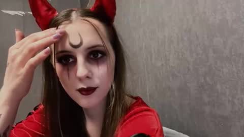 Snapshot of farahwinkles chatting on October 24, 2:24 pm Maria online show from October 24, 2:24 pm