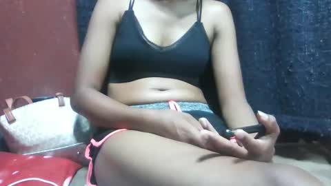 Snapshot of farantsaaly1 chatting on November 3, 4:25 am farantsaaly1 online show from November 3, 4:25 am