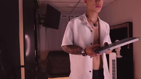 Snapshot of farid_jake_ chatting on October 5, 3:16 am farid_jake_ online show from October 5, 3:16 am