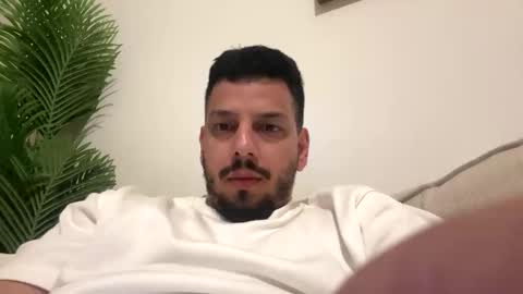 faried92 online show from November 12, 5:13 pm