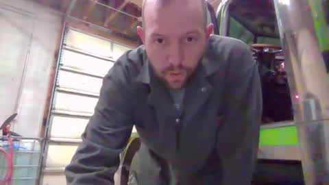 Snapshot of farmboy4720 chatting on November 8, 4:29 pm farmboy4720 online show from November 8, 4:29 pm