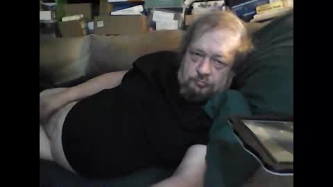 HoneyCumJuice4U online show from October 31, 7:20 am