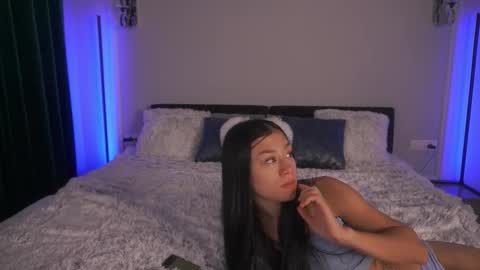 Snapshot of fatalenellie chatting on September 16, 6:14 am Nellie online show from September 16, 6:14 am