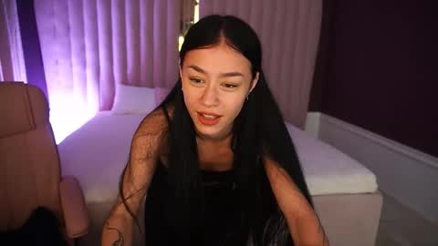 Snapshot of fatalenellie chatting on October 2, 8:16 pm Nellie online show from October 2, 8:16 pm