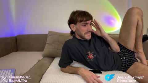 Snapshot of fate_fit_fun chatting on March 7, 6:11 pm Jenix Maximoff online show from March 7, 6:11 pm