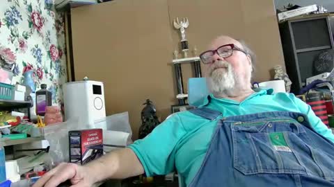 Fred. online show from February 12, 3:40 am