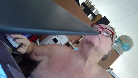 Fred. online show from September 19, 6:41 pm