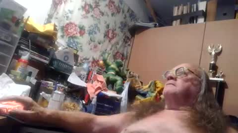 Fred. online show from May 31, 5:37 am