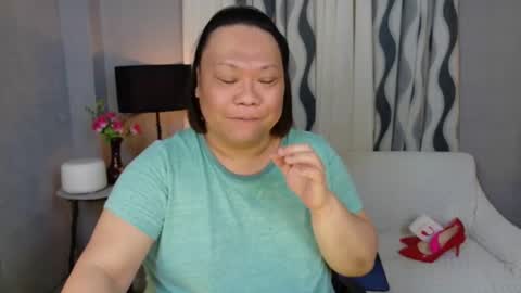 Snapshot of fatlucy chatting on September 22, 6:15 am Fatlucy online show from September 22, 6:15 am
