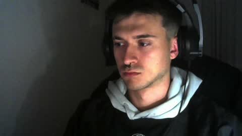 Snapshot of fatthickdickboy chatting on December 7, 12:41 am ThickDickTeen online show from December 7, 12:41 am