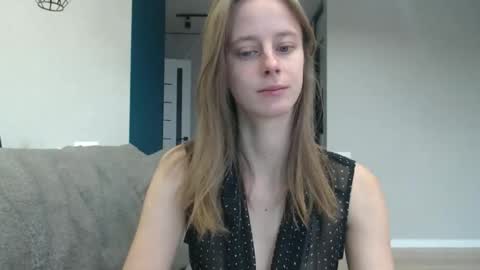 Snapshot of favoriteyour chatting on November 5, 5:07 am favoriteyour online show from November 5, 5:07 am