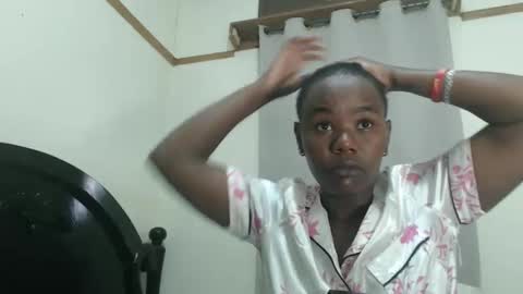 Snapshot of fayrie1 chatting on September 23, 11:46 am fayrie1 online show from September 23, 11:46 am