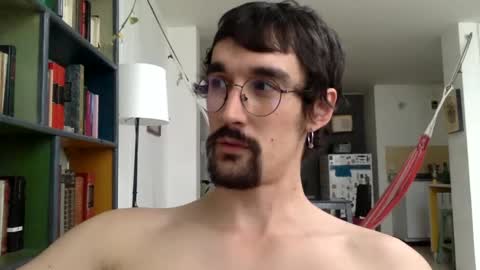 Snapshot of fazzbinderx chatting on September 22, 10:45 pm fazzbinder online show from September 22, 10:45 pm