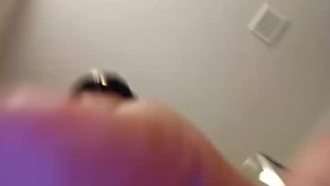 feelsbomber online show from January 27, 6:09 am