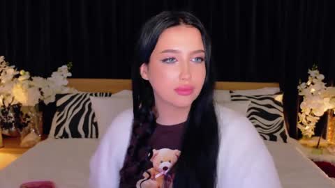 Snapshot of felicia_herceg chatting on November 28, 12:57 am Felicia Herceg online show from November 28, 12:57 am