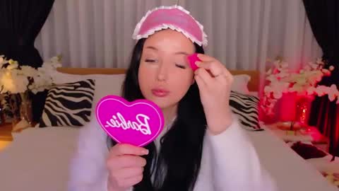 Snapshot of felicia_herceg chatting on November 28, 4:42 pm Felicia Herceg online show from November 28, 4:42 pm