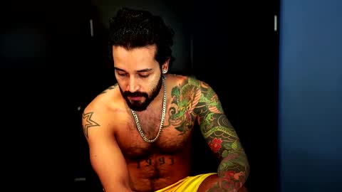 Snapshot of felix_candela chatting on February 10, 5:14 am Felix Candela online show from February 10, 5:14 am